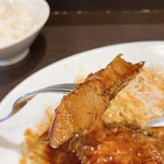 Ebisu Tonteki Gri - なかなか肉厚で美味しいです！