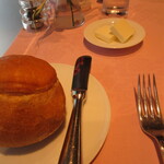 レストラン ペリニィヨン - パンとバター