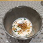 フィエルテ - アミューズ②：ヴィシソワーズ、雲丹のジュレ