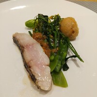 フィエルテ - 11日熟成の三重産黒ムツ桜エビソース