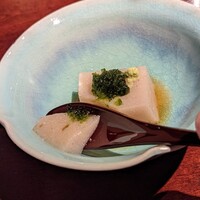 蕎麦懐石 無庵 - アオサ海苔と山葵を添えて