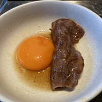 焼肉うしごろ 銀座並木通り店 - ザブトンのヤンニョムすき焼き