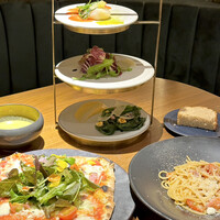 ERUTAN RESTAURANT BAR - 