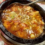 氷花餃子 - 料理写真:本格四川麻婆豆腐（花椒入り、辛さ「人間」）