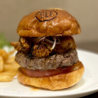 BLT STEAK  ROPPONGI - プルドポークBBQバーガー