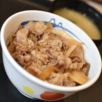 松屋 - 牛めし・並（４００円）２０２３年４月