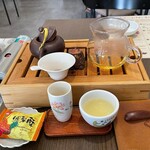台湾茶カフェ 狐月庵 - 