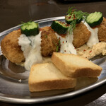 イーカ スーク  - 