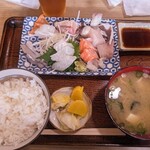 204184292 - 刺身定食  1,500円