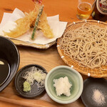 手打ちそば 石月 グランフロント大阪店 - 海老と春野菜のおろし天せいろ(季節限定)1900円