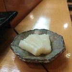 日本橋橘町　都寿司 - ガリ  ぱっとみガリに見えません♪