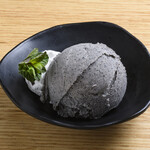 black sesame ice cream