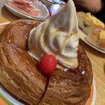 Komeda Kohi Ten - 美味しそう、、甘そう。