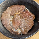 肉や食堂inへんざ - 