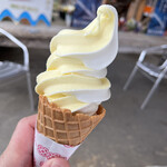 道の駅　鷹ら島 - ミックスソフトクリーム