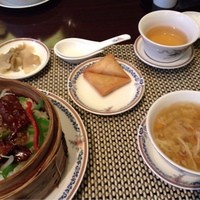 ホテルオークラ 中国料理「桃花林」 日本橋室町賓館 - せいろ蒸しランチ