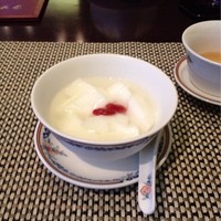 ホテルオークラ 中国料理「桃花林」 日本橋室町賓館 - 杏仁豆腐