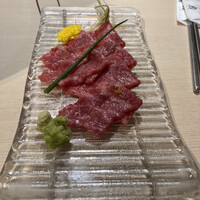 牛刺しと焼肉 仔虎 クリスロード店 - 