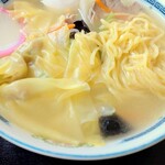 陣屋 - 五目ワンタンメン　(麺＆ワンタン)
