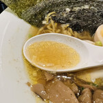 Shinano Shimmen Resshi Jummei - 「特製らーめん」のスープ
                        2023年5月3日