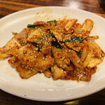 韓国風食堂 富味 - ボリューミーな「豚キムチ」も定番な美味しさ！野菜もお肉もたっぷりなのでヘルシーです♡