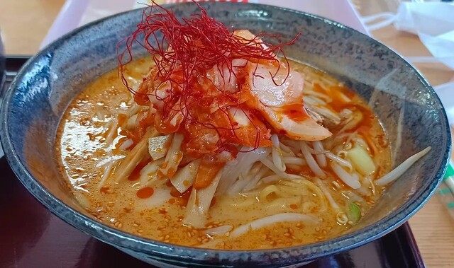 自家製麺とスイーツ 林泉堂 スーパーモールラッキー店（十文字ラーメン 林泉堂） - 十文字（ラーメン）の写真