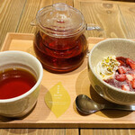 Konana - 苺豆乳プリン＆ゆるり茶