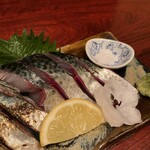 きはるの胡麻鯖や - 泳ぎサバ