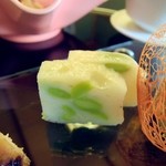 日本料理 にじ - 枝豆。