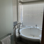 ホテル ラ・スイート神戸ハーバーランド - 宿泊プラン５４０４０円。お風呂。ジャグジー付きの広く、深いお風呂です。５回も入りました。