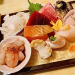 Shinya Sushi - お刺身盛り合わせ（1人前）時価