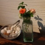 スパイスカフェ - お砂糖、お花