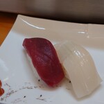 Edomae Fuji Sushi - マグロ、イカ