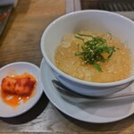 USHIHACHI - 氷結しこしこ冷麺ハーフ だしがきいてる