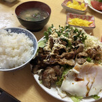 たこ八食堂 - 