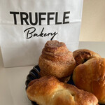 Truffle BAKERY Karuizawa Ten