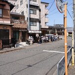 麺屋 さん田 - すごい行列