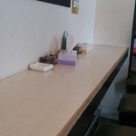 たつや - 2013.7.13　カウンター席とテーブル席