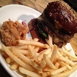 ハングリー ヘブン - 唐揚げつき…2013/08/03