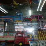 とすのとんかつ きむら - おもちゃもいろいろです。