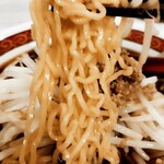 中華食堂 一番館 - 細麺縮れ麺