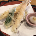 和食麺処 サガミ - カレーきしめん天ぷら定食：天ぷら