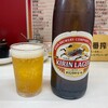 豚珍館 - びんビールキリンラガー