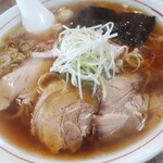 田代食堂 - 中華そば　750円