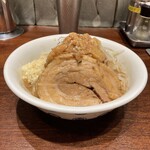 ラーメン 雷 東京本丸店 - 