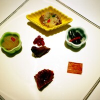 水綾閣 - 焼き物入り前菜盛り合わせ