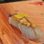 弘寿司 - 鯛　雲丹