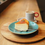 Takuru - バスクチーズケーキとエスプレッソ