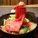 Sukiyaki Shabushabu Koubegyuu Ishida - すき焼き定食 黒毛和牛A5ランク(4,180円)