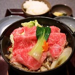 Sukiyaki Shabushabu Koubegyuu Ishida - すき焼き定食 黒毛和牛A5ランク(4,180円)